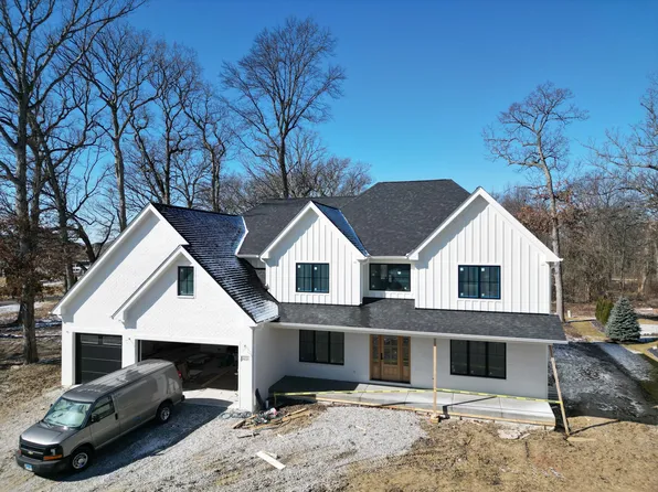 9650 Tall Grass Trail St, John, IN 46373