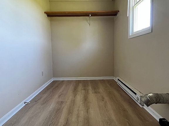 5th image of 26 S Kniffin St #28