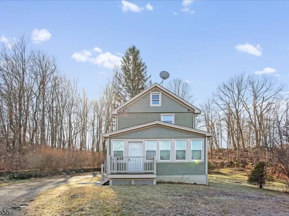 9 Hart St, Roxbury Twp., NJ 07850