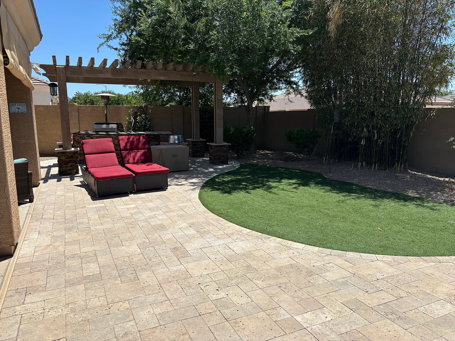 5 bed, 3098 sqft, $5,500 — Photo 2