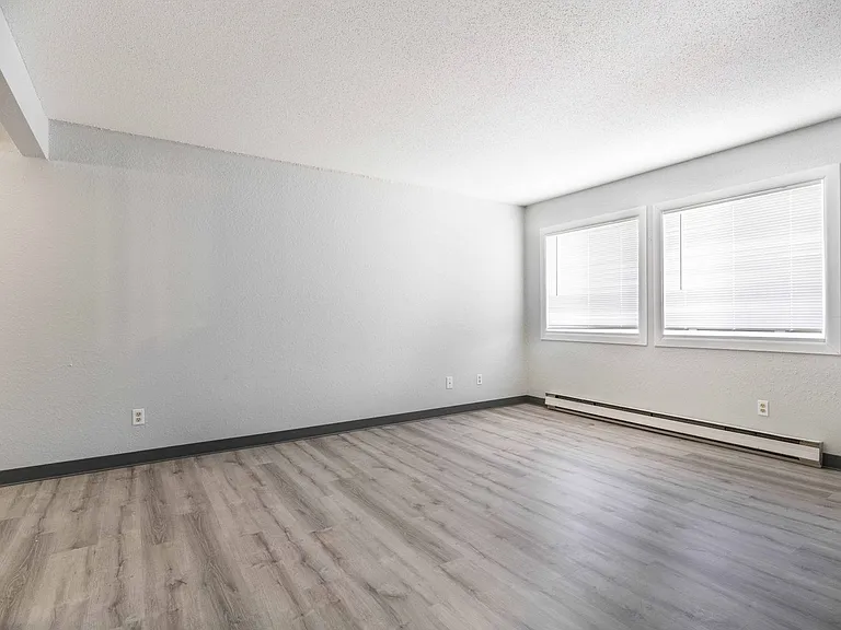 1515 College Way — Photo 12