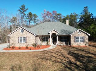 34 Spring Pl, Dawsonville, GA 30534