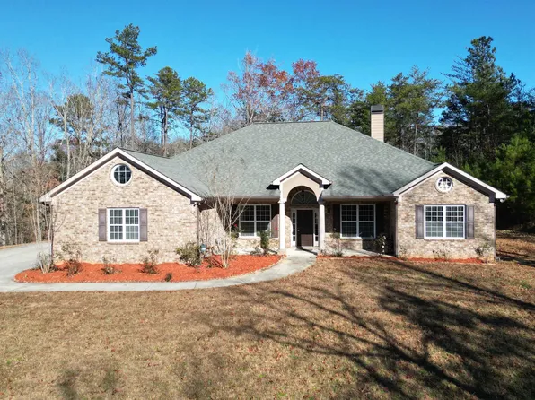 34 Spring Pl, Dawsonville, GA 30534