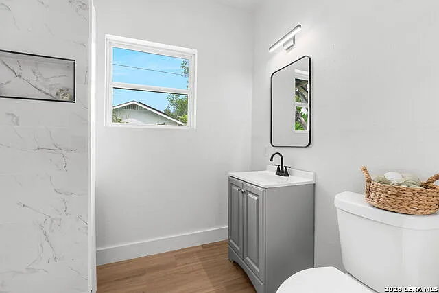 1200 W Magnolia Ave — Photo 20