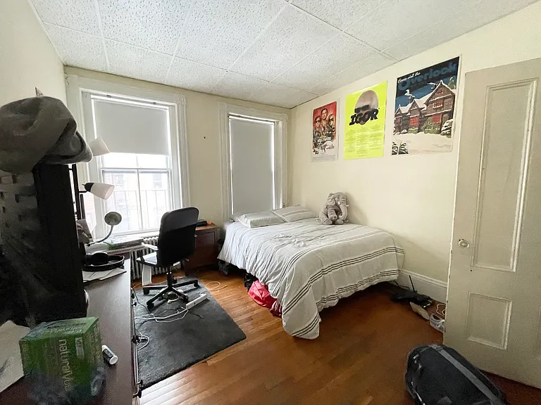 3 Symphony Rd #2 — Photo 7