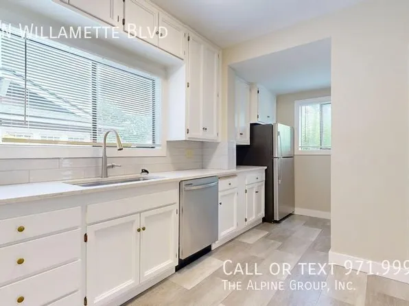 2977 N Willamette Blvd, Portland, OR 97217