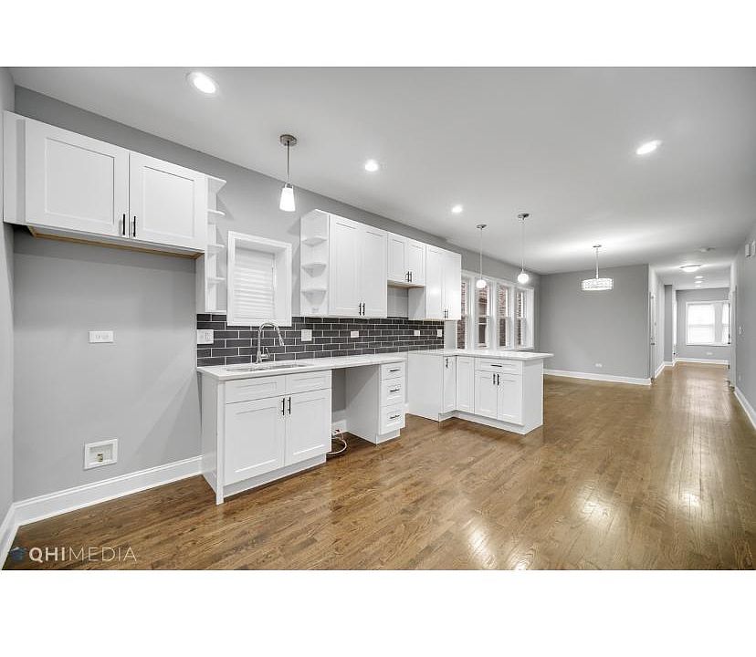1st image of 7654 S Bishop St #1