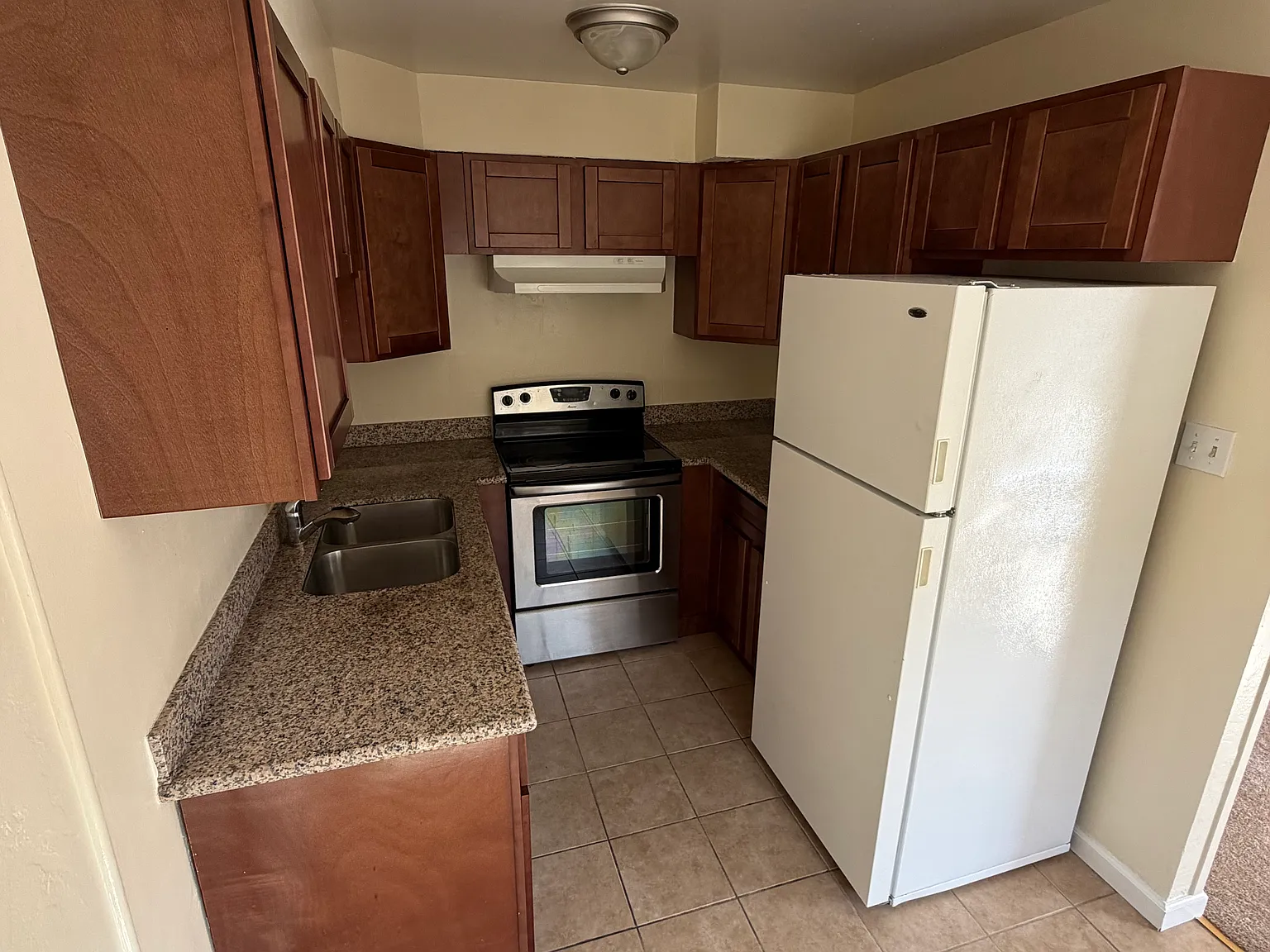 1 bed, 500 sqft, $1,695 — Photo 2