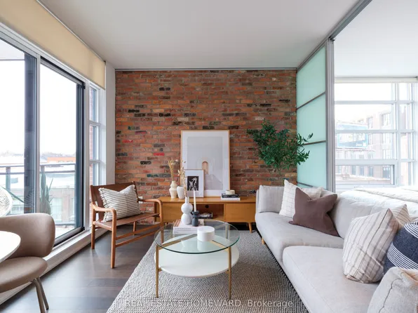 88 Colgate Ave #412, Toronto, ON M4M 0A6