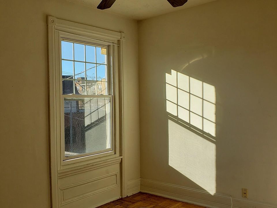 1st image of 607-9 S 42nd St #72A