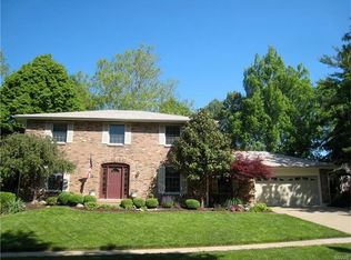 15519 Summerridge Dr, Chesterfield, MO