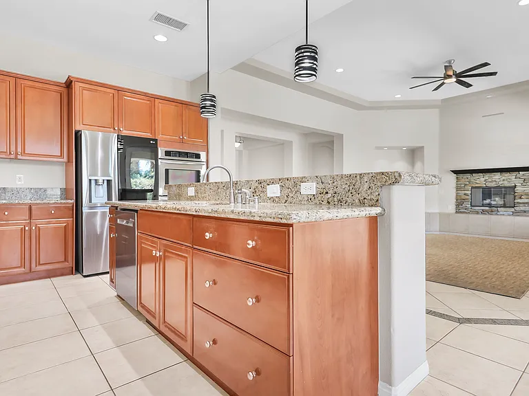 112 Tesori Dr — Photo 13