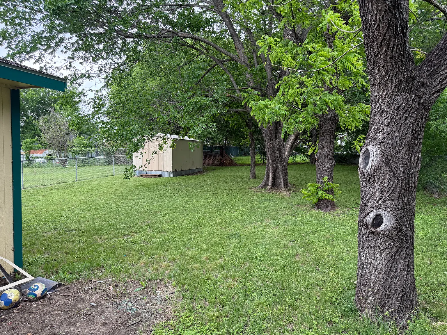 3 bed, 1059 sqft, $1,650 — Photo 3