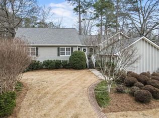 5375 Fox Hill Dr, Peachtree Corners, GA 30092
