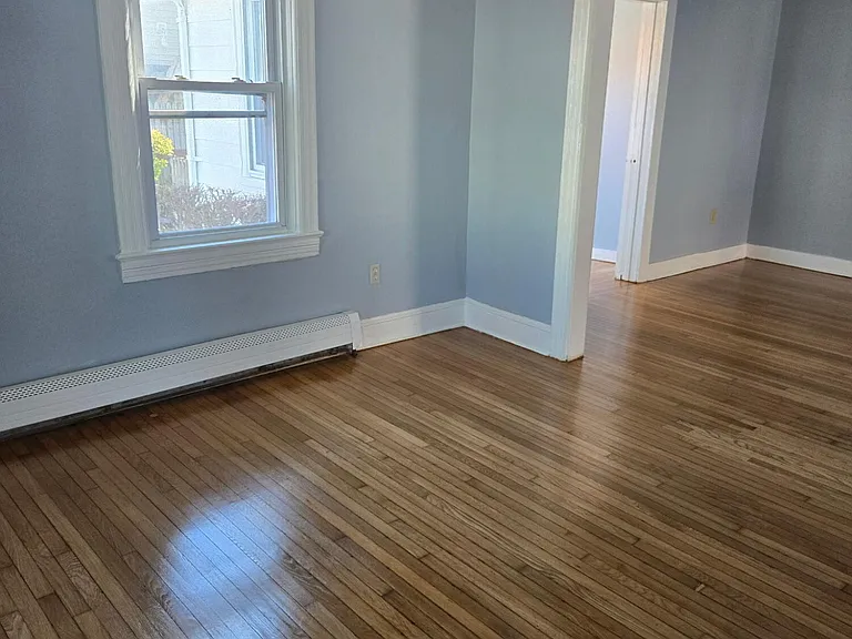 811 Central Ave — Photo 8