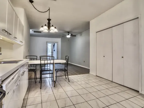 75 Liberty Avenue image 3 of 30