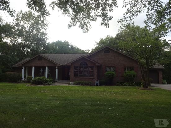 105 Fulton Dr Columbus Junction Ia 52738 Zillow