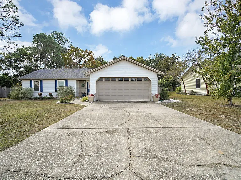 804 Cloverview Dr — Photo 38