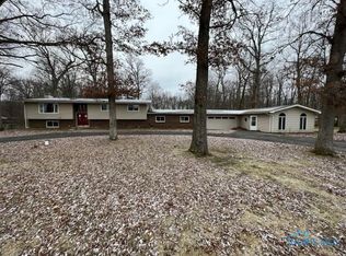 10135 Providence Neapolis Swanton Rd, Grand Rapids, OH 43522