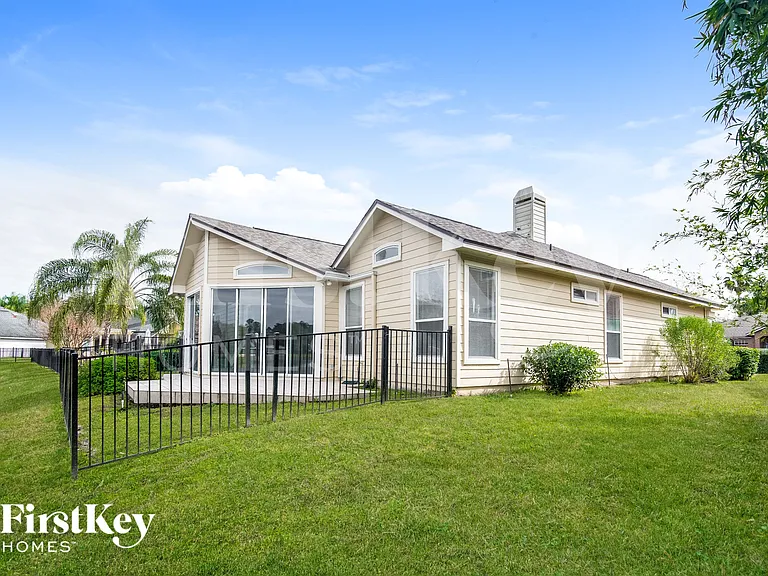 1528 Walnut Creek Dr — Photo 16