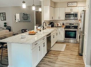 810 N Black Lake Ct, Slidell, LA 70461
