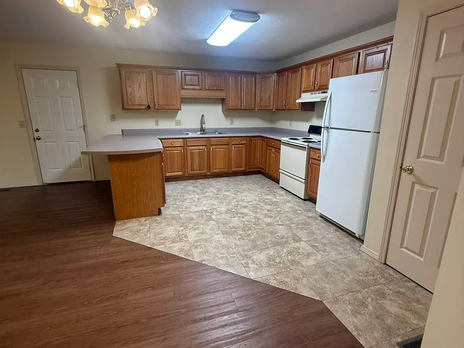 1516 Fair Park Circle - 1 — Photo 3