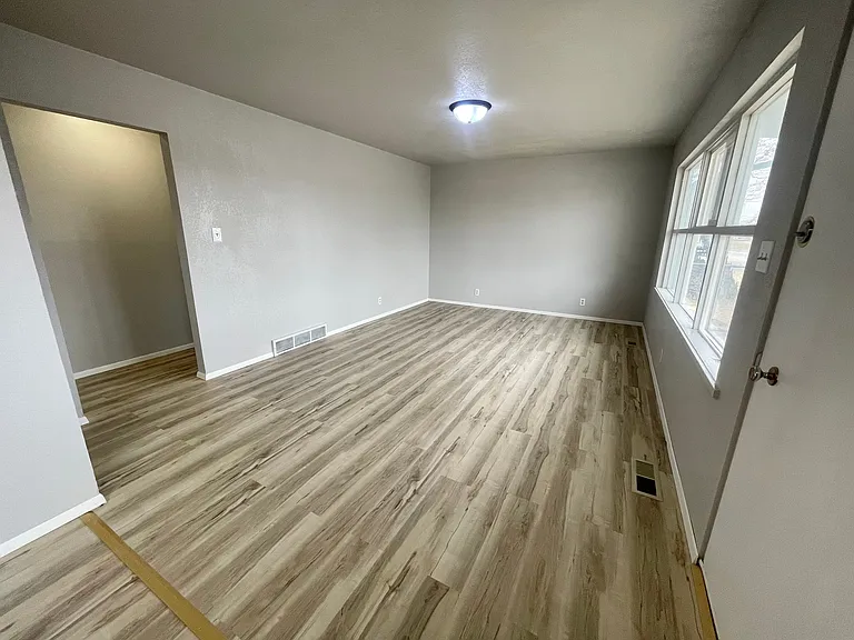 3015 Gary Ave — Photo 8