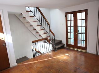 1007 Hall St, Philadelphia, PA 19147