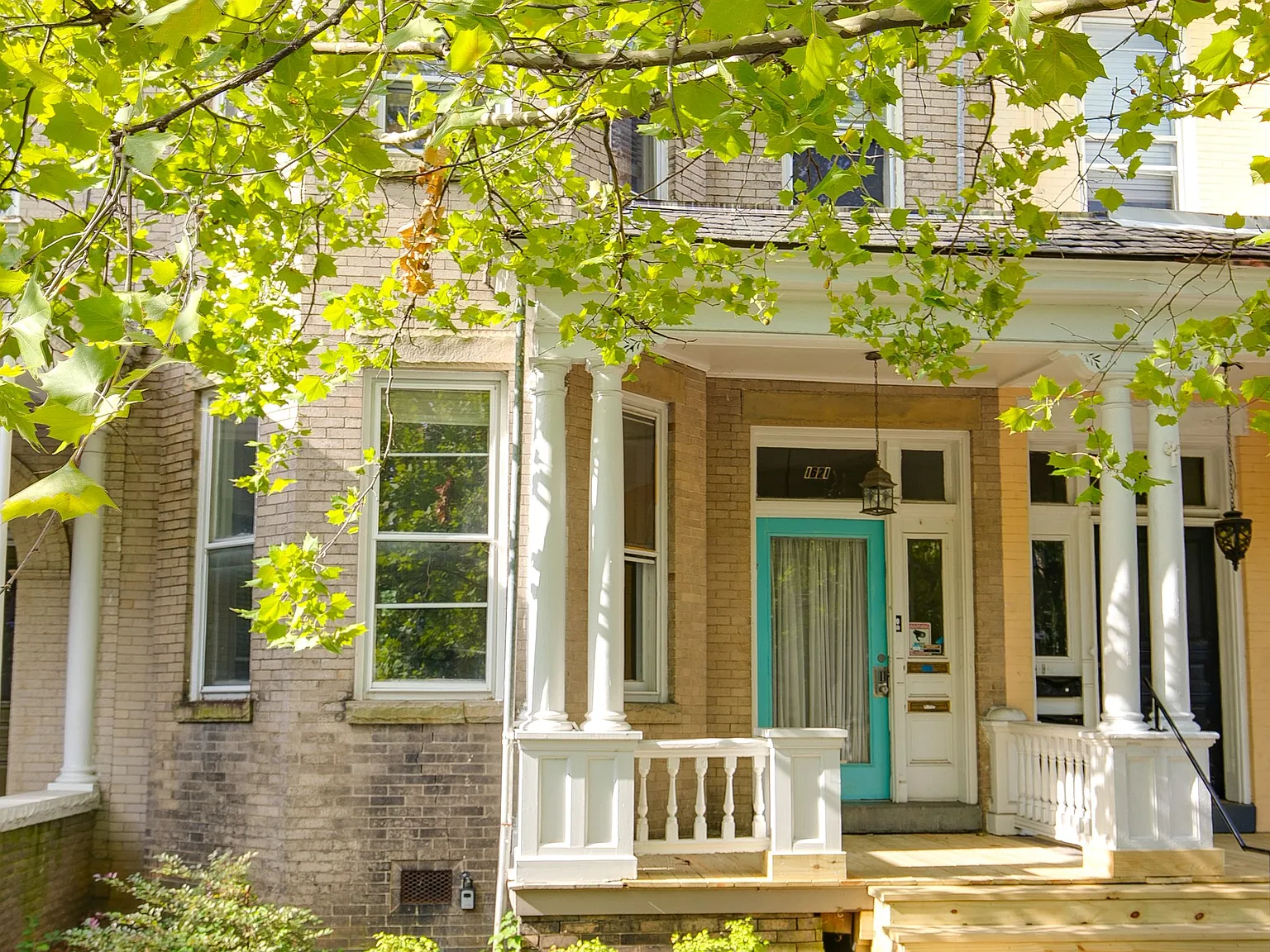 1621 W Grace Street - Unit A — Photo 2