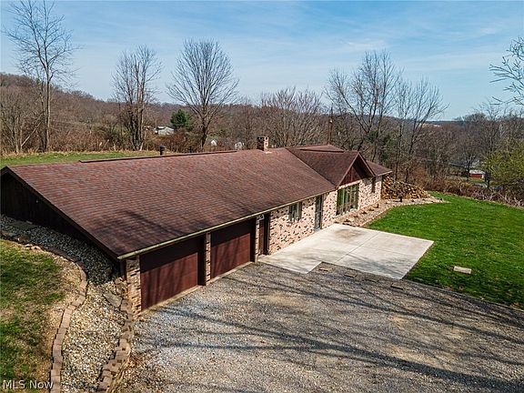 5th image of 26140 Township Road 37