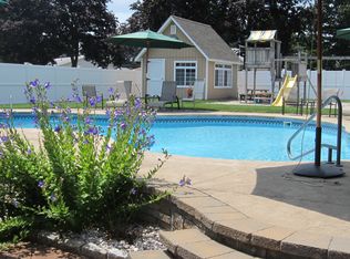 16 W Tract Rd, Cromwell, CT 06416