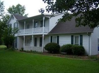 914 W Hazlewood Rd, West Point, MS 39773