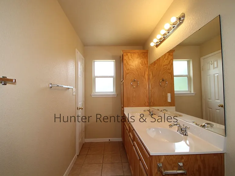 4204A Elms Run Cir — Photo 11