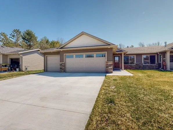 417 7th St SW, Pine Island, MN 55963