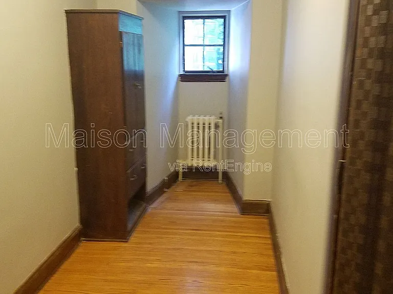 125 Highland Pkwy #1 — Photo 8