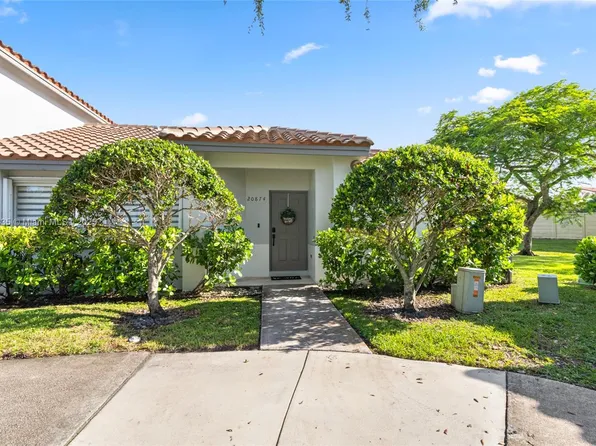 20874 NW 3rd Ct, Pembroke Pines, FL 33029