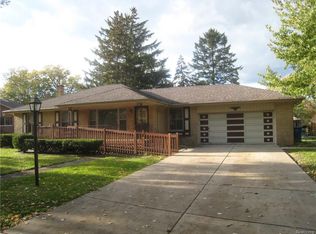 6241 Burger St, Dearborn Heights, MI 48127