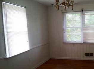 637 Braeside Rd, Baltimore, MD 21229