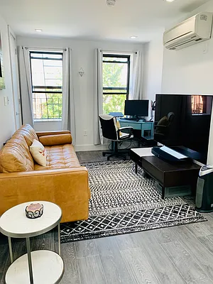 Rented by Owner | media 11