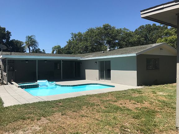 2nd image of 2836 Saint Croix Dr