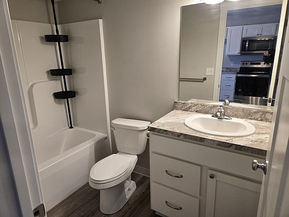 5th image of 2740 Eastern Ave SE #7