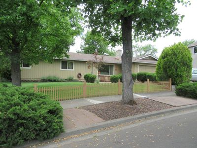 2762 Honor Dr, Medford, OR, 97504