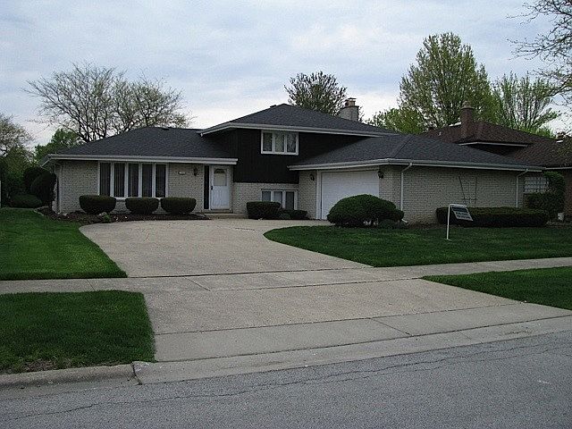 1st image of 7808 W Sycamore Dr