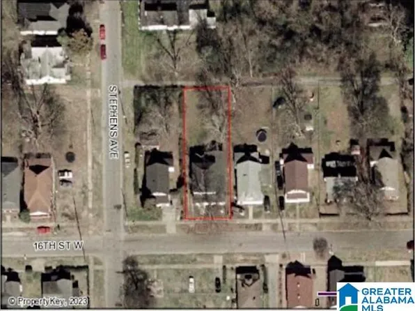 1025 W 16th St #18, Anniston, AL 36201