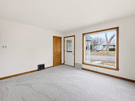 4th image of 8435 West Townsend STREET