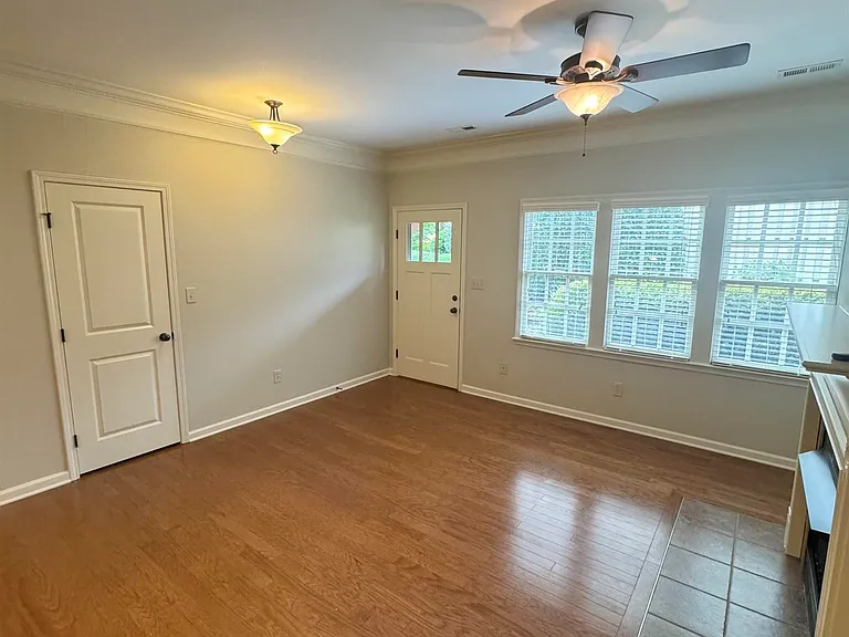 113 Belltower Ln SW — Photo 9