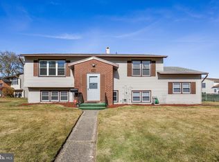 227 University Ave, Pemberton, NJ 08068