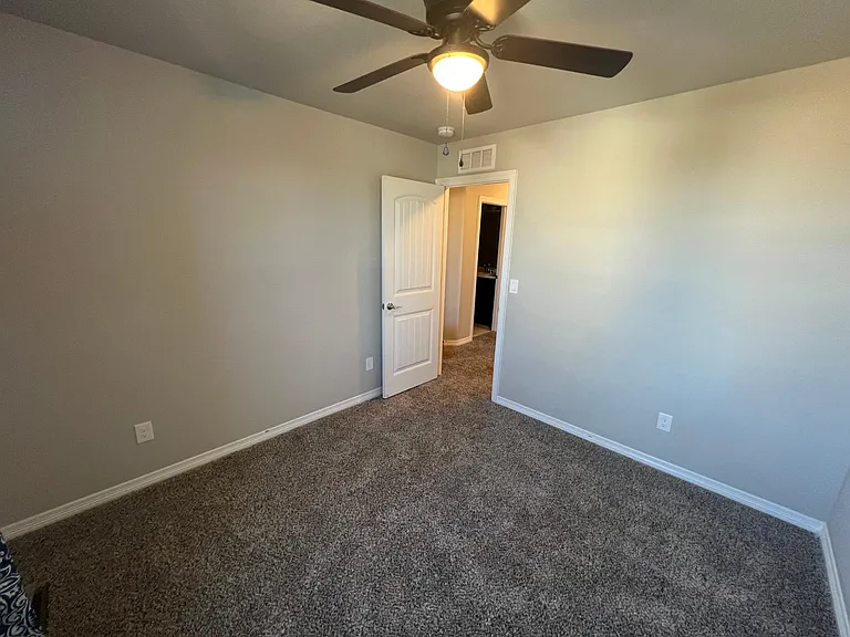6971 Winnicut Dr — Photo 17