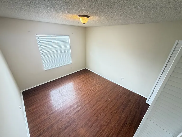 4124 Pershing Pointe Pl #4 — Photo 18