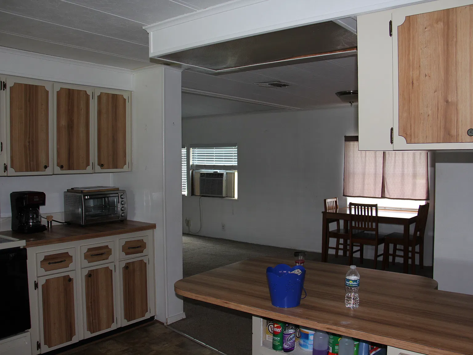 3 bed, 2300 sqft, $1,600 — Photo 4